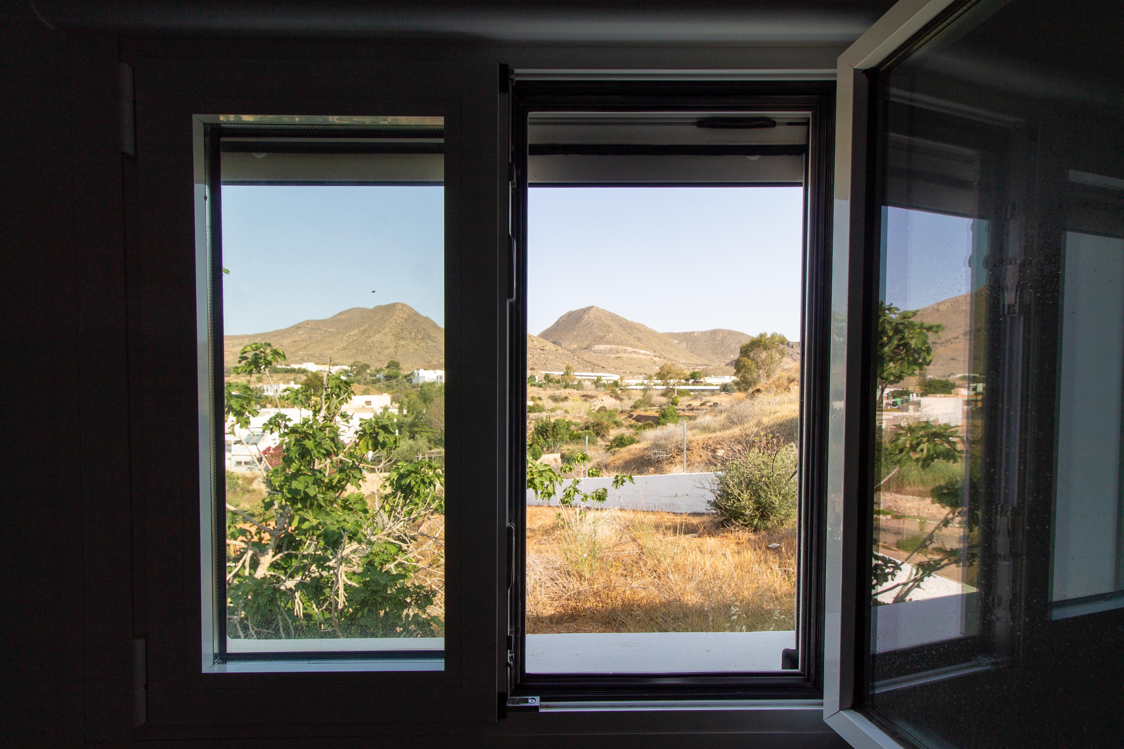 Varias casas y una de Planta Baja