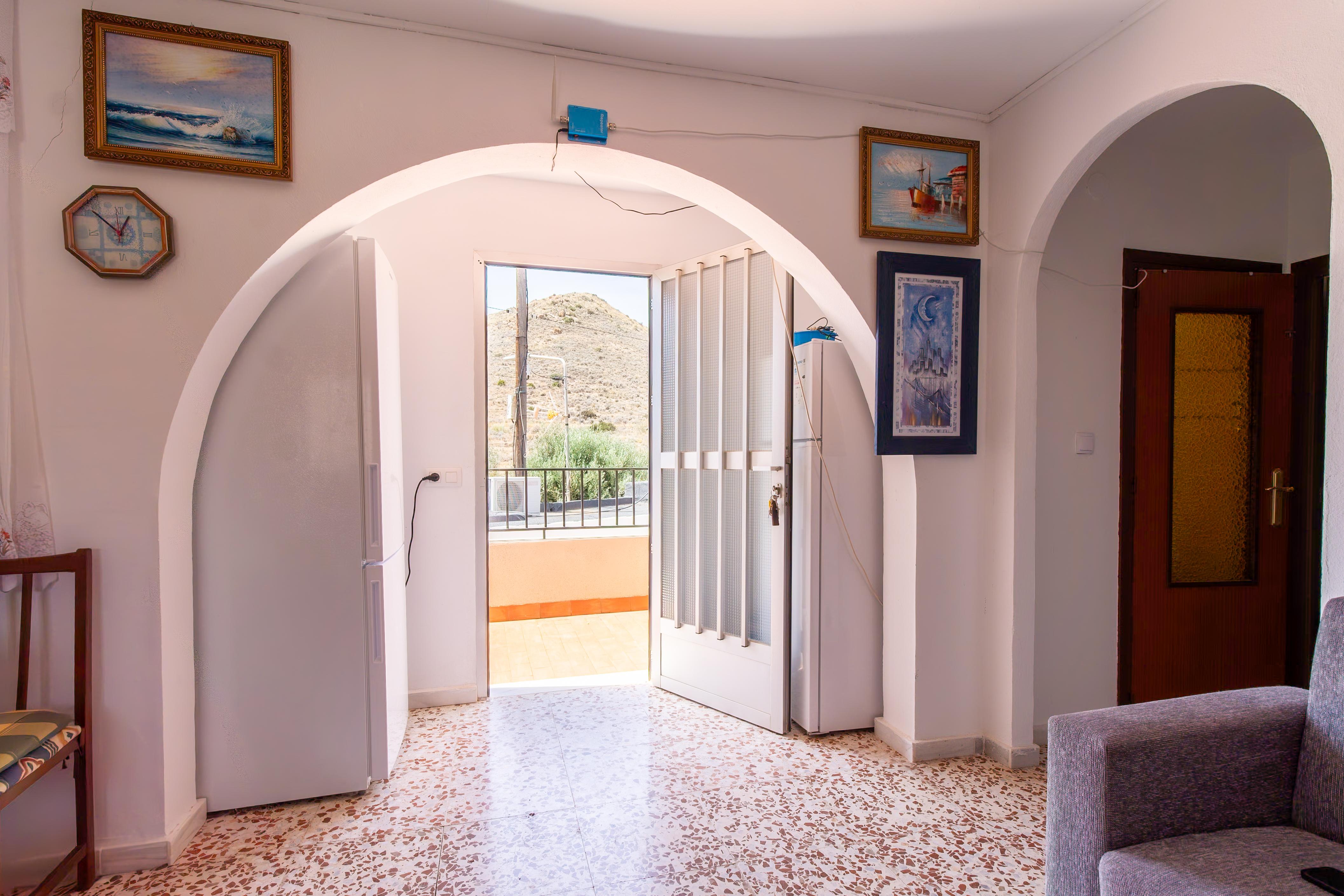 Dos casas en dos plantas y un estudio