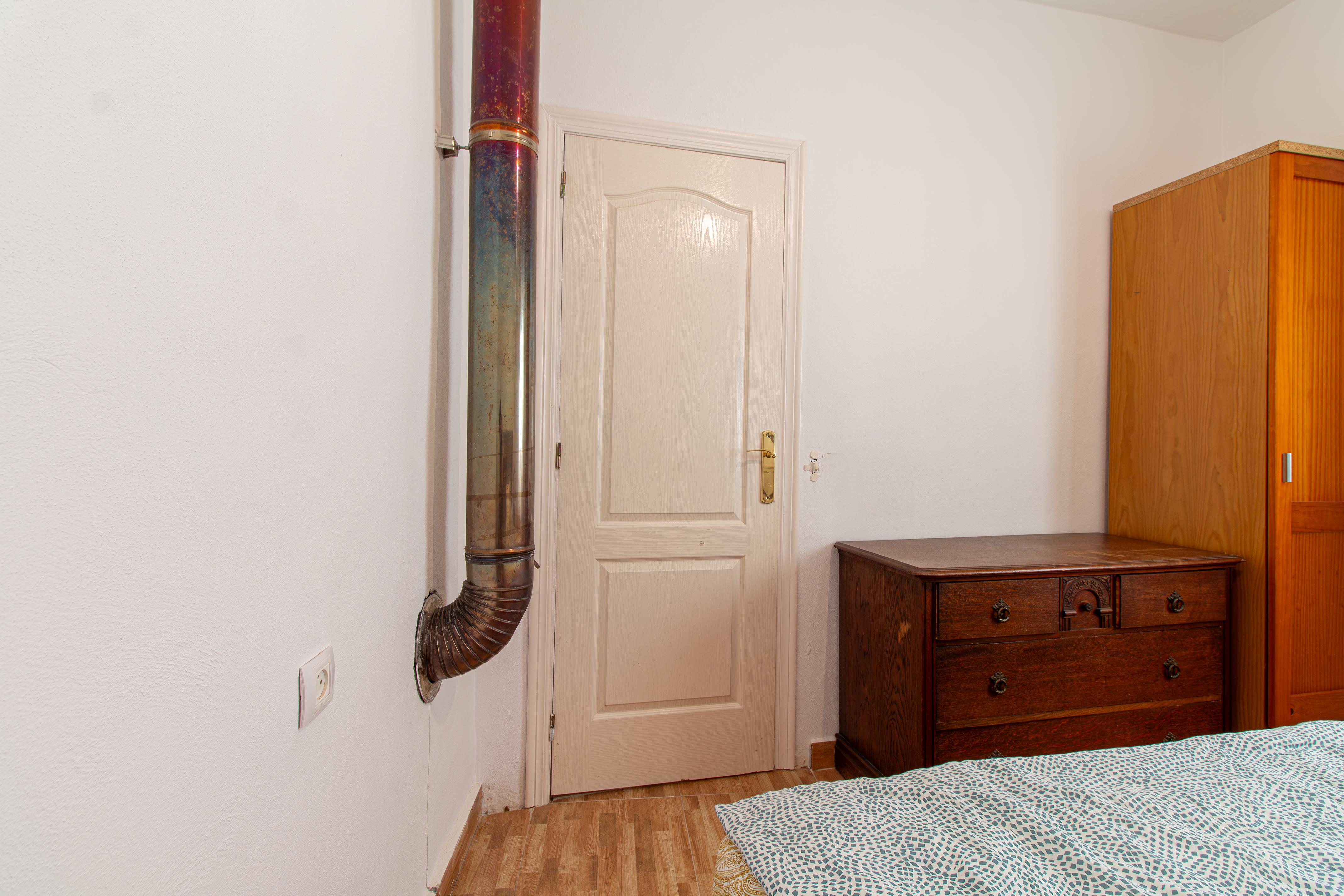 Encantadora casa de dos plantas reformada.