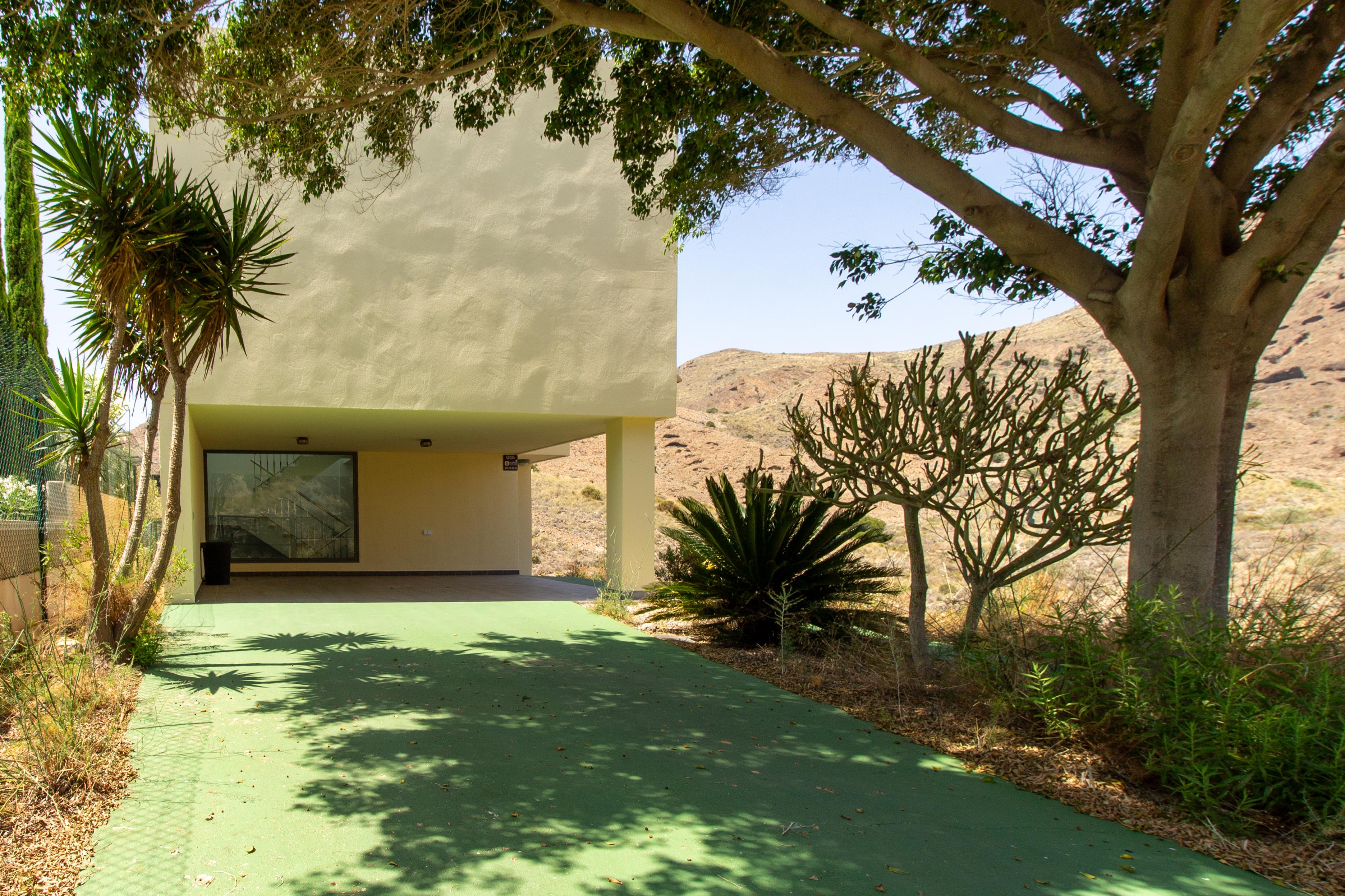Casa independiente con gran jardín y vistas únicas al parque Natural Cabo de Gata