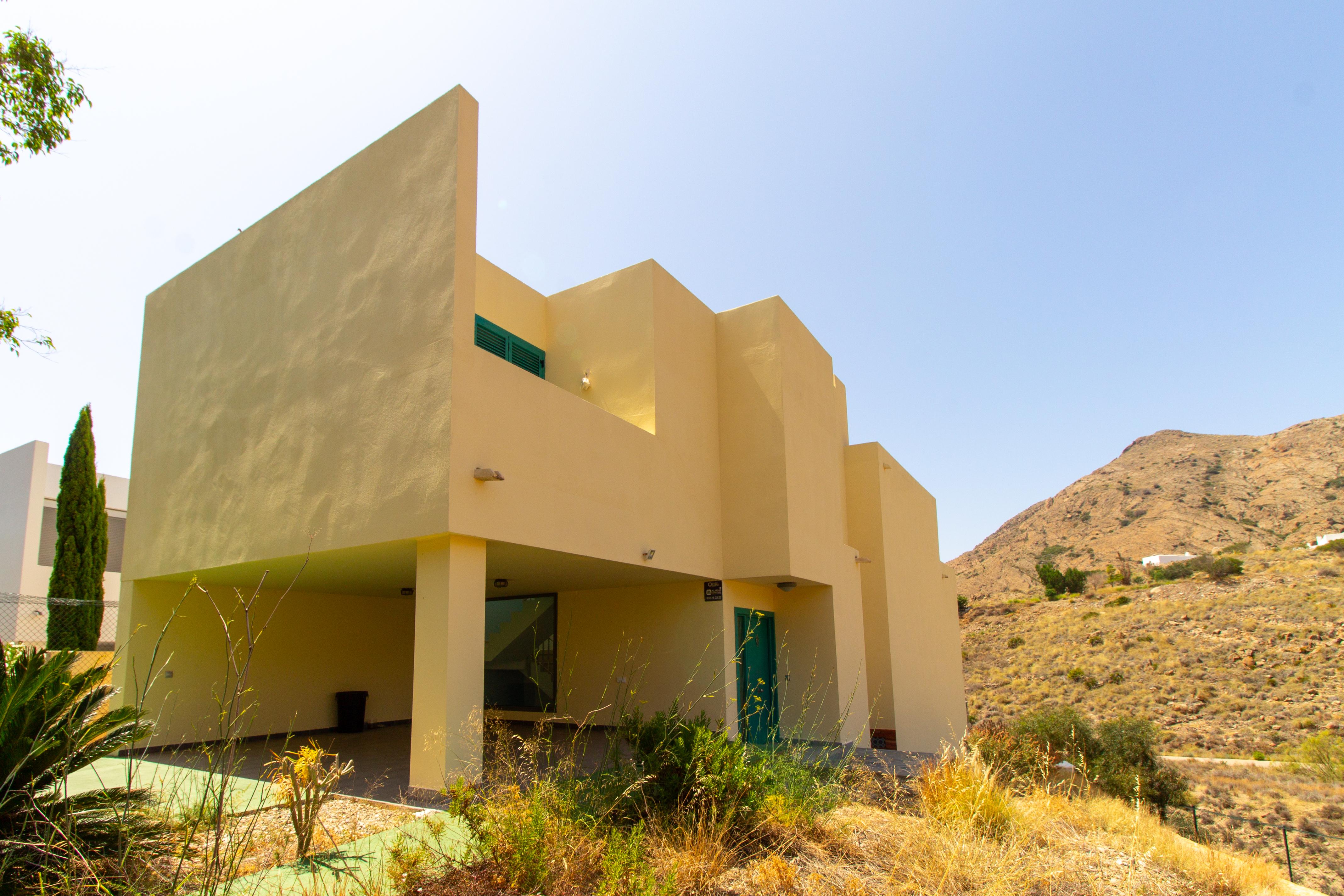 Casa independiente con gran jardín y vistas únicas al parque Natural Cabo de Gata