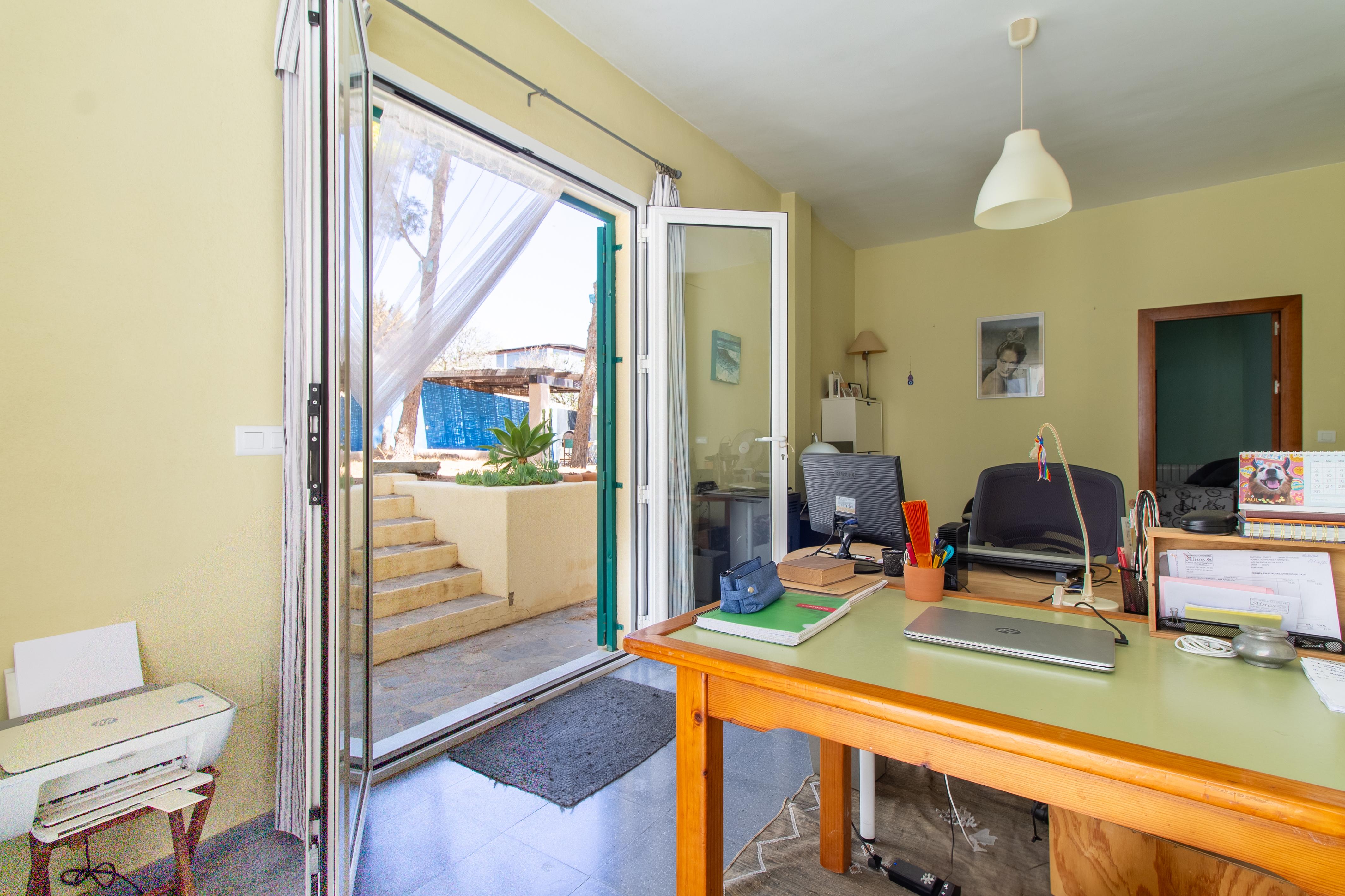 Casa con piscina y varias viviendas en Las Negras