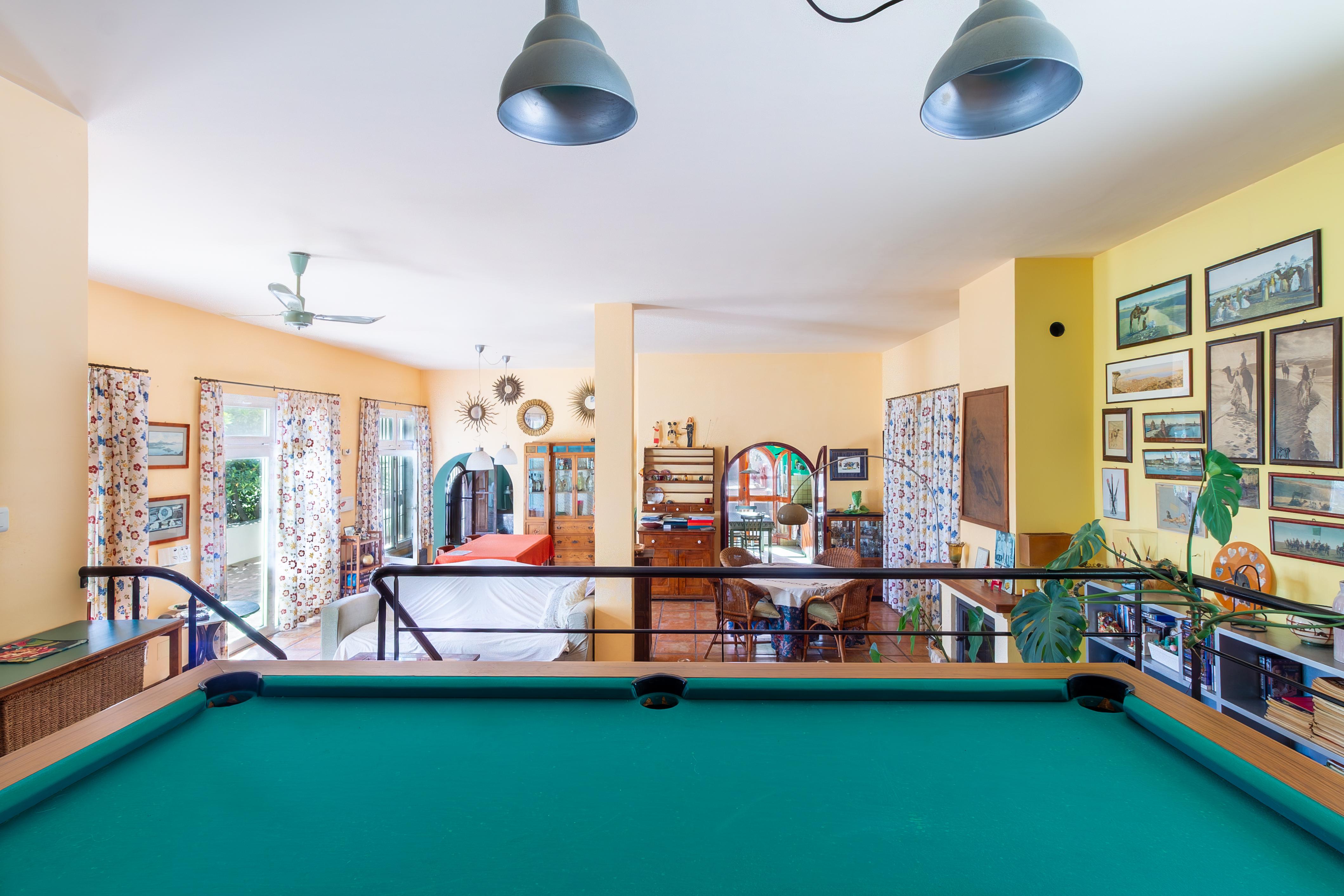 Casa con piscina y varias viviendas en Las Negras