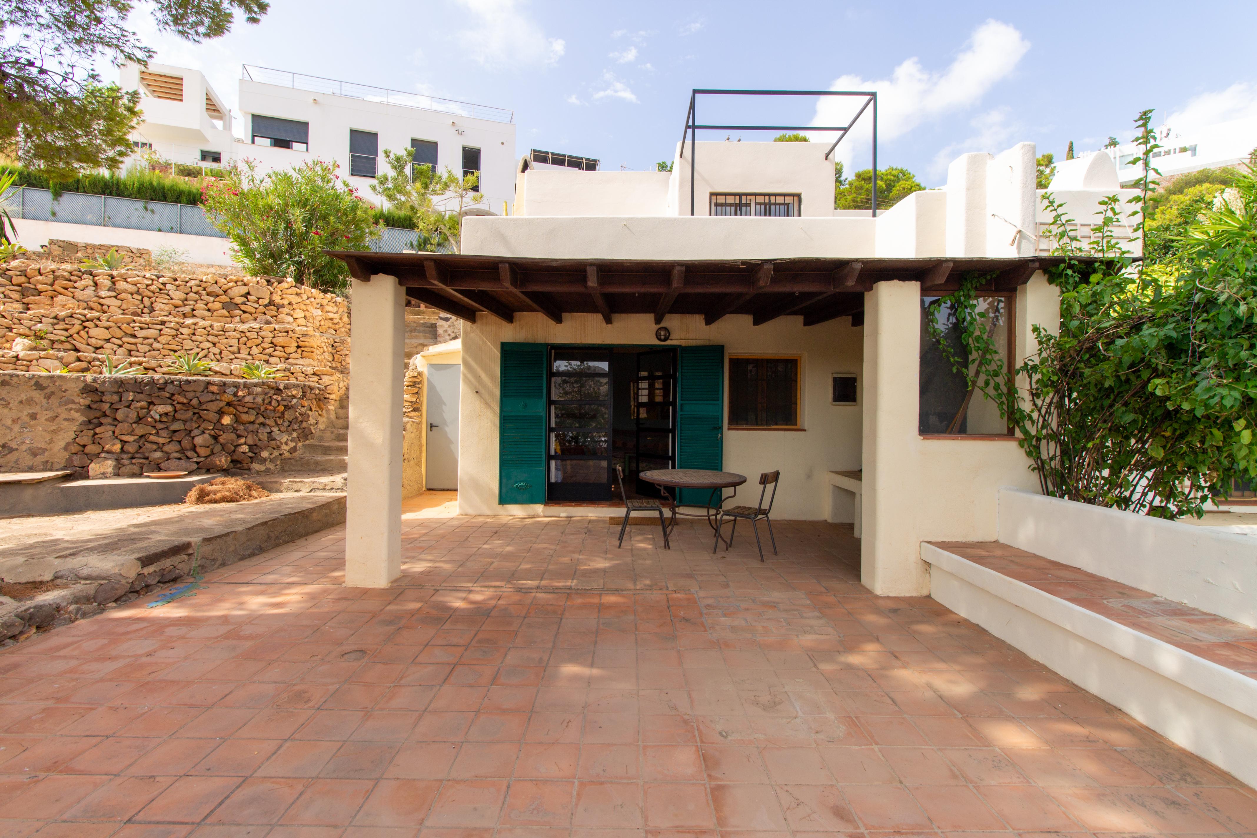 Casa con piscina y varias viviendas en Las Negras