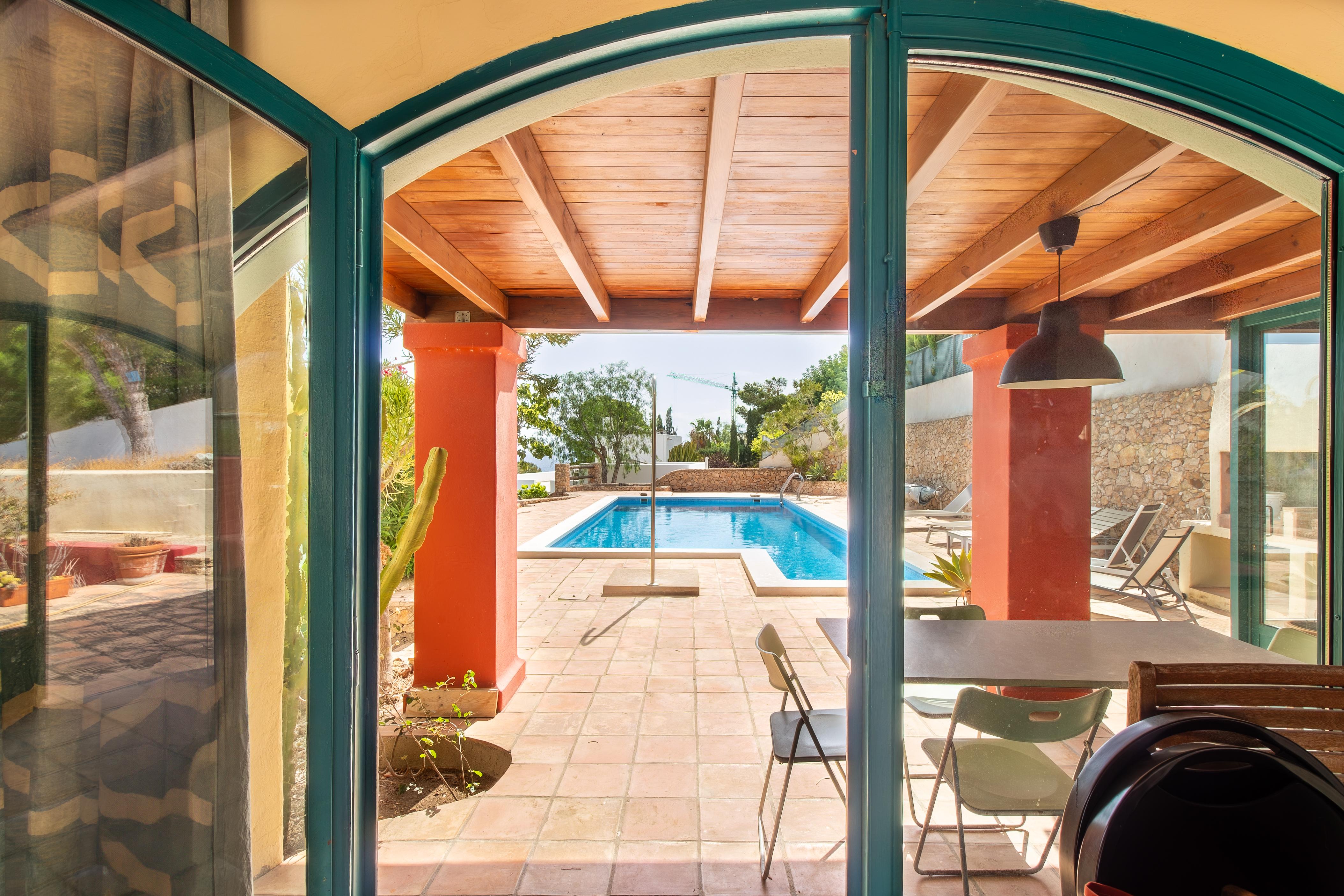 Casa con piscina y varias viviendas en Las Negras