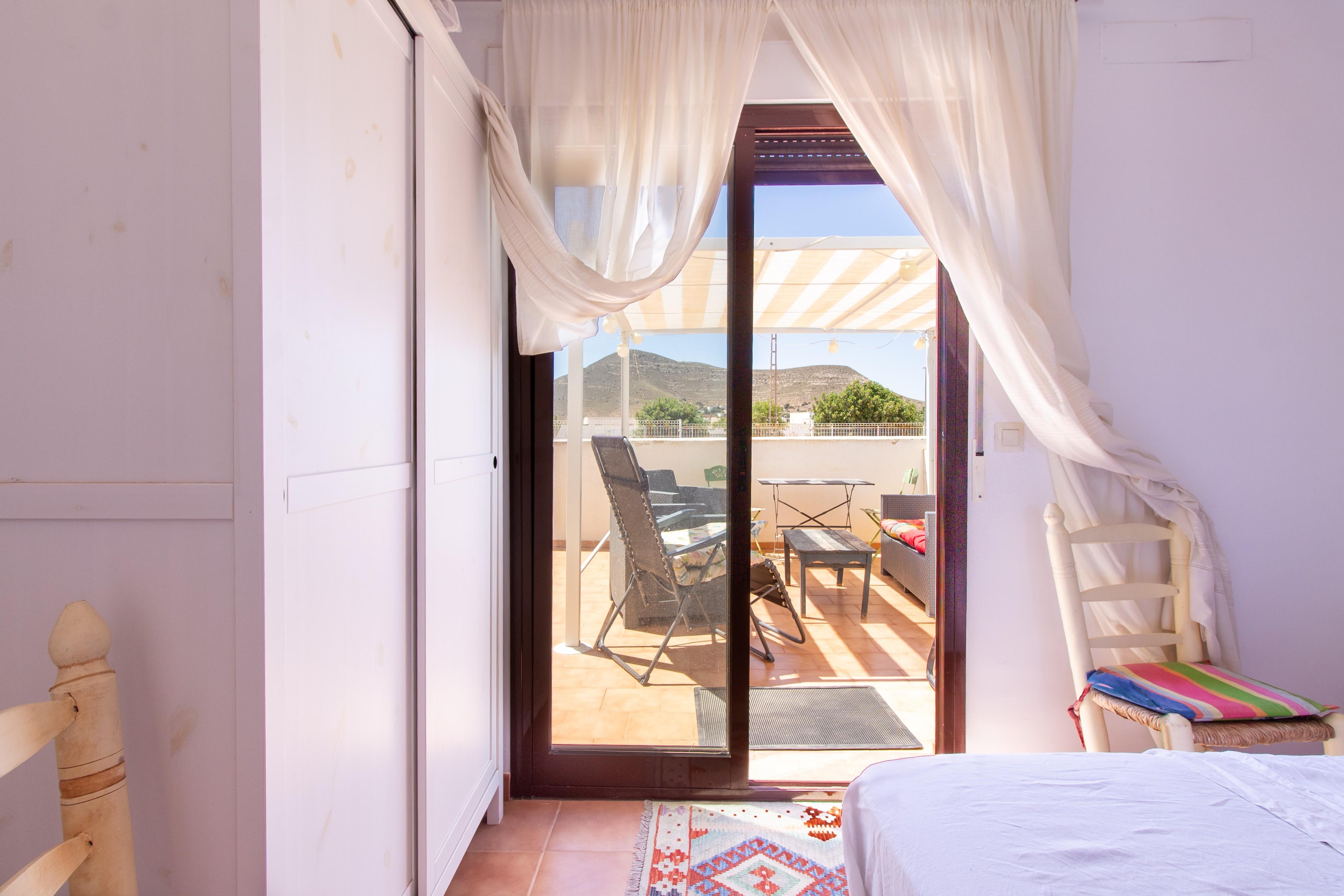 Casa con piscina comunitaria