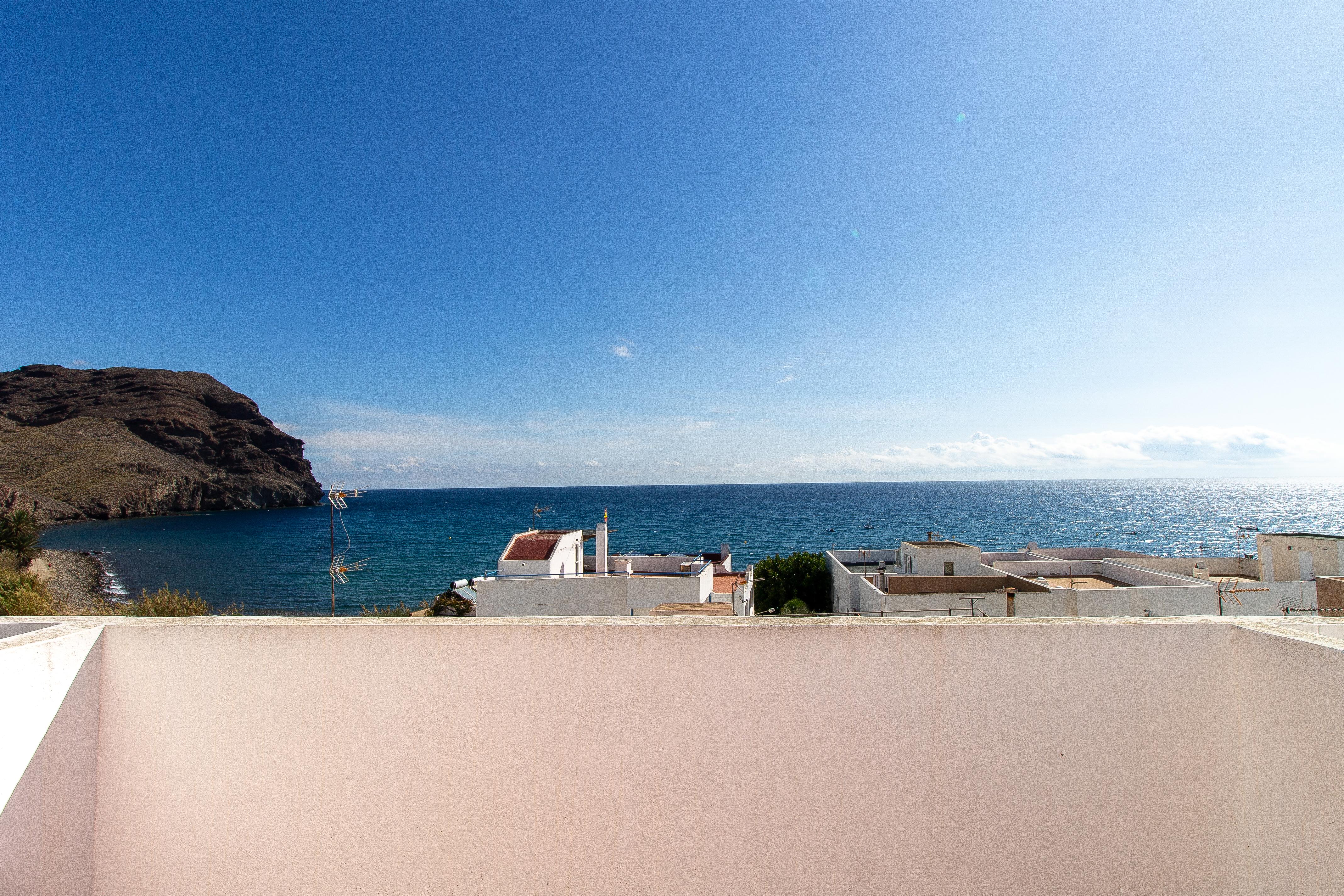 Triplex con vistas al mar y cochera privada